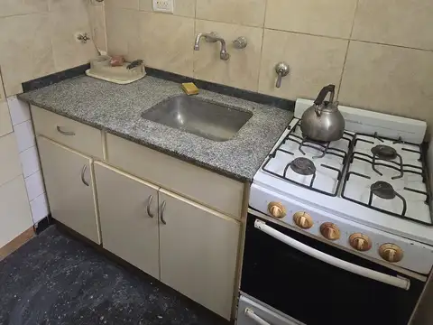 Belgrano 2200, Piso 8