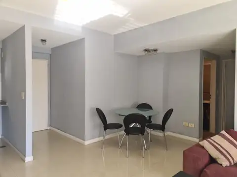 Departamento en Alquiler en Constitución, $ 750.000