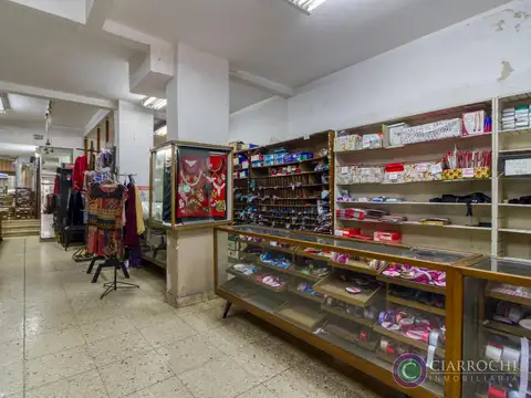 LOCAL  Y DEPARTAMENTO - Apto Todo Destino - MT de Alvear y Montevideo - Recoleta