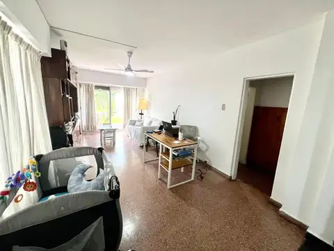 Casa 2 ambientes con 1 baño