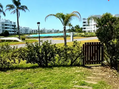 R. Caamaño 1160 - Barrio Lagoon Pilar