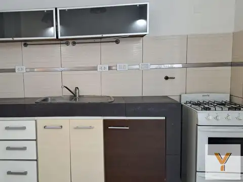 Depto Tipo Casa 3 ambientes con 1 baño