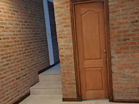 Depto Tipo Casa en Alquiler al Suroeste