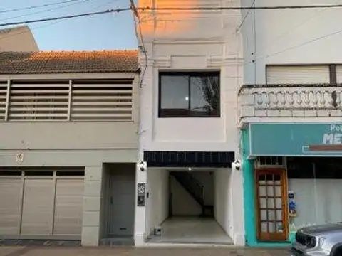 Local en venta - ambiente/dpósito en PA, 1 Baño, terraza - Tandil centro