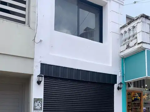 Local en Venta 55 años