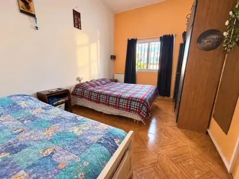 Depto Tipo Casa en Venta con 1 cocheras