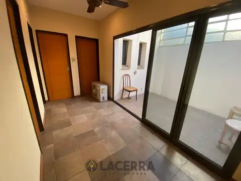 Depto Tipo Casa 3 ambientes con 2 baños