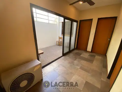 Depto Tipo Casa en Venta en Caseros, USD 115.000