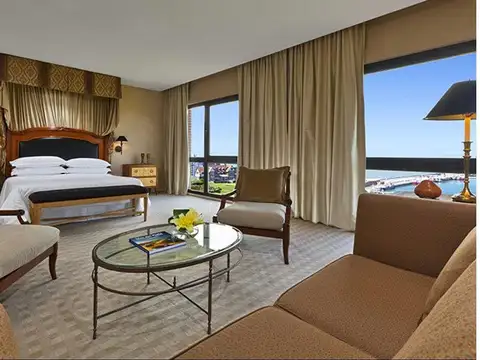 HOTEL 5 ESTRELLAS