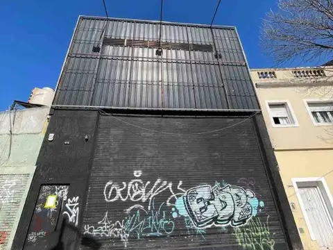 MONUMENTAL GALPON  entrada conteiner facil maniobra