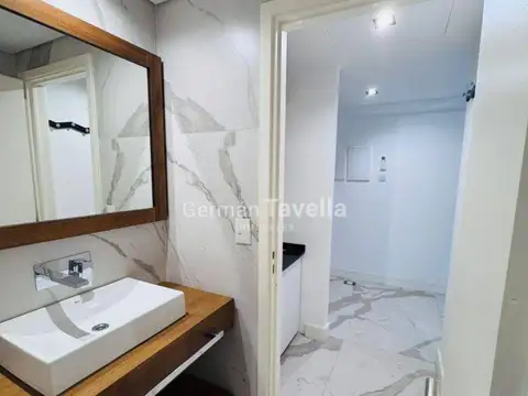 Oficina en Alquiler al Este