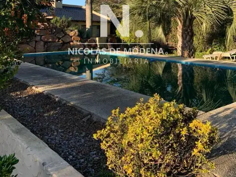 Casa en Pinares con piscina y buena barbacoa 