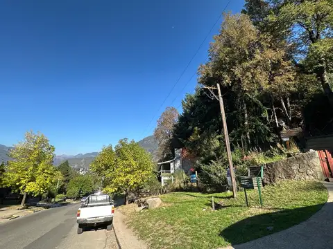 Terreno en San Martin De Los Andes centro Apto desarrollo Inversion  - SAN MARTIN DE LOS ANDES