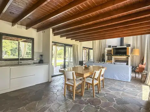 Casa en Venta en Chacras Del Molino, USD 195.000