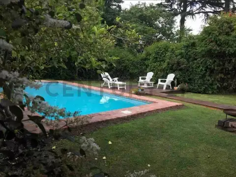 465 1600, Piso 0