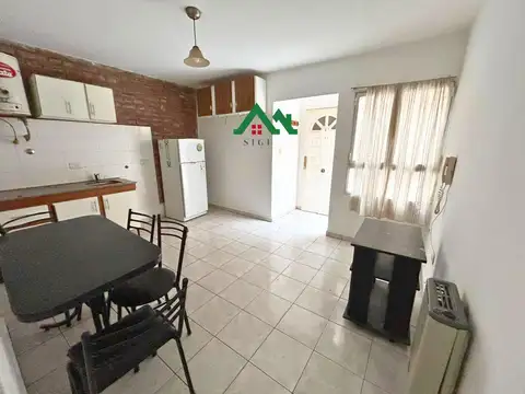 Departamento en alquiler desocupado de un dormitorio en Villa Maria