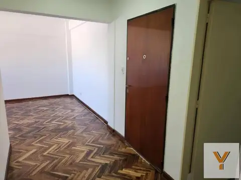 Rojas 100