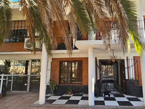 VENTA QUINTA DE CATEGORIA EN JOSE C. PAZ