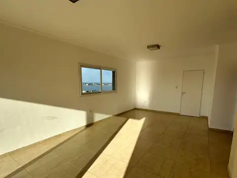 Departamento en Alquiler de 4 ambientes