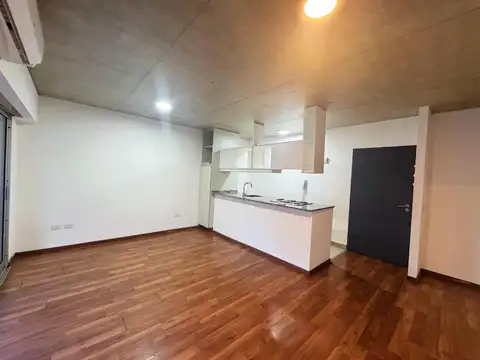 Departamento en Alquiler en San Fernando Vias  /  Centro, $ 700.000