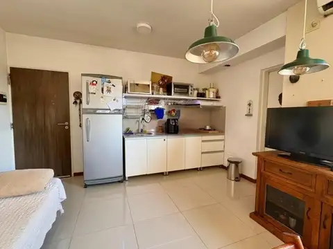 9 de Julio , Villa Morra , Piso 2