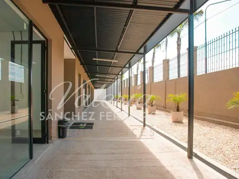 Local en el emprendimiento Office Garden