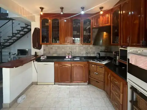 Depto Tipo Casa en Venta de 3 dormitorios
