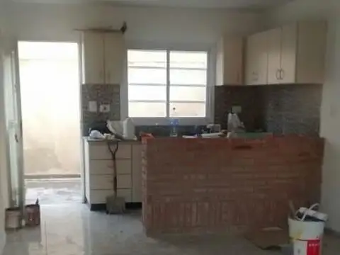 Casa en Venta en Quilmes Oeste, USD 125.000