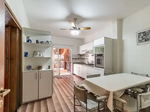Depto Tipo Casa en Venta de 4 dormitorios