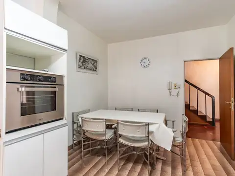 Depto Tipo Casa en Venta en Villa Sarmiento, USD 119.000