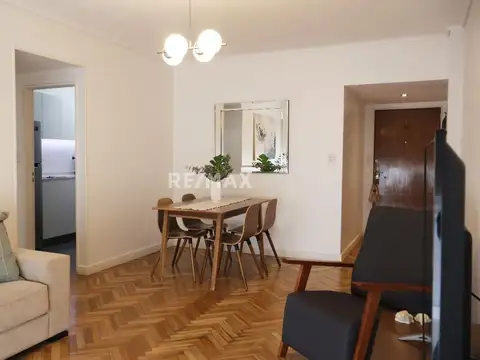 VENTA DPTO FLORES 4 AMBIENTES BAÑO Y TOILETTE 