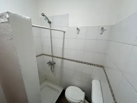 Depto Tipo Casa en Alquiler con 1 cocheras