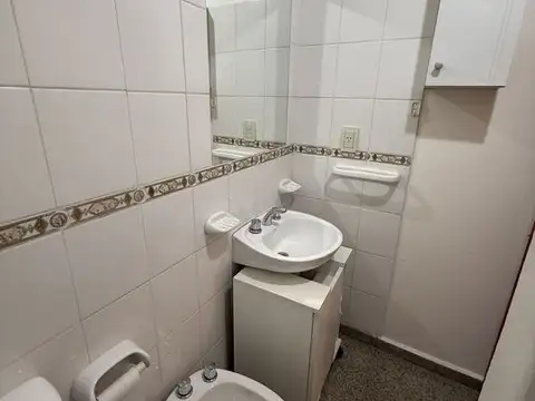 Depto Tipo Casa 4 ambientes con 1 baño