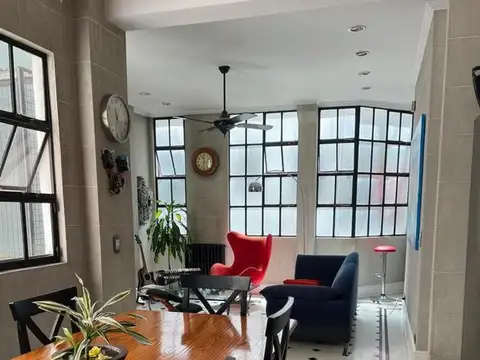 Departamento en venta - 4 Dormitorios 3 Baños - San Telmo