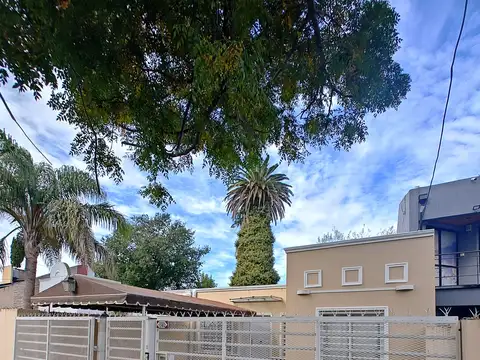 CASA EN VENTA EN MERLO SUR