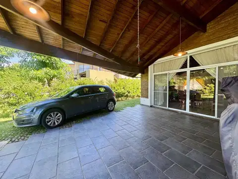 Casa en Venta en San Patricio, USD 299.000