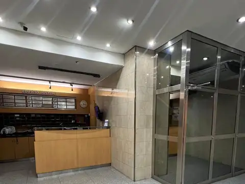Oficina en Venta 60 años