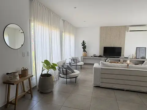 Casa en Venta en San Rafael, USD 309.000