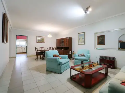 Casa en Venta en Caseros, USD 300.000