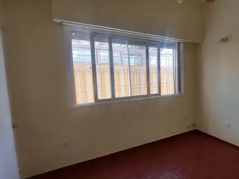 Depto Tipo Casa en Venta 66 años