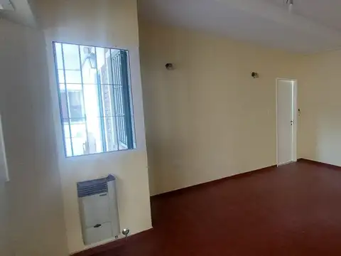 Depto Tipo Casa en Venta de 2 ambientes
