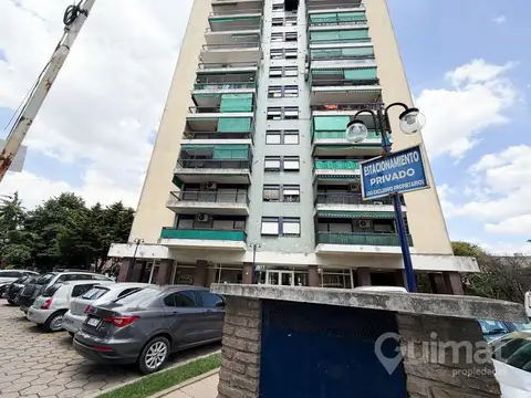 OPORTUNIDAD!! 3 AMBIENTES LUMINOSO VISTA ABIERTA CON BALCON VILLA RAFFO-USD86.000