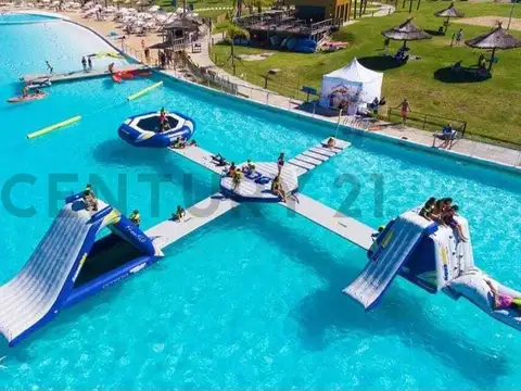 Los Robles 5900, Piso 0