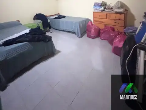 Casa en venta c/ cochera en Pueblo General Belgrano