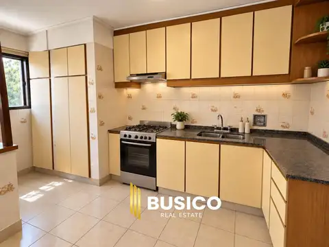 Casa en Alquiler de 3 dormitorios