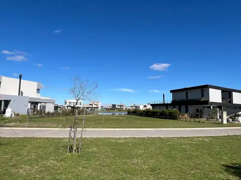 Terreno en Venta en Countries y Barrios Cerrados en Berazategui, USD 96.000