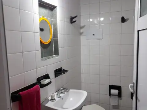 Casa el frente de 3 dormitorios en venta
