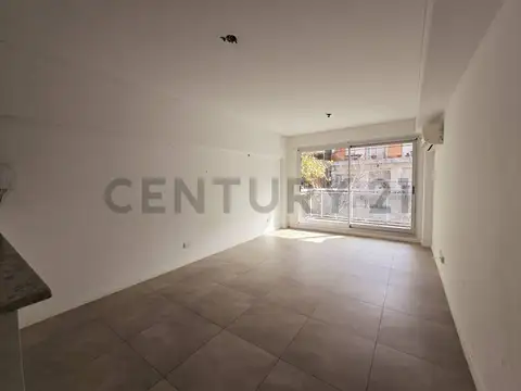 Echeverria 2000, Piso 6