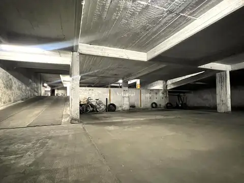 Cordoba 667 - COCHERA