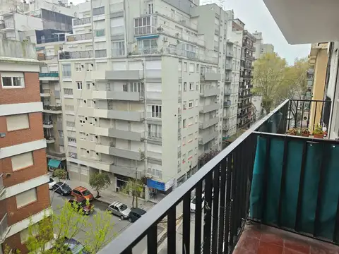VENTA MONOAMBIENTE AL FRENTE CON BALCÓN ALDREY